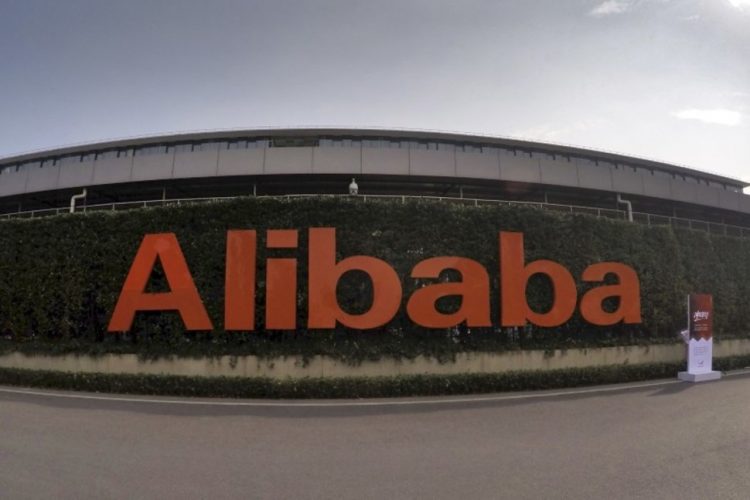 Pros and Cons of Buying Alibaba Stock